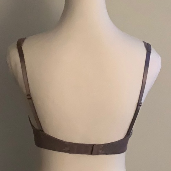 32C Calvin Klein Taupe Bra - never worn - Picture 2 of 6